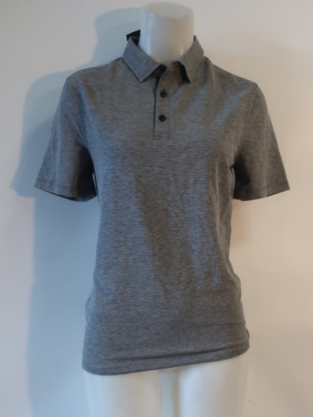 Boys Lululemon Heathered Grey (Item- 51) Polo Style Shirt XS